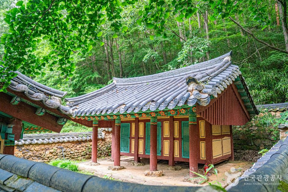용진정사 여행 추천 - 메고지고 용진정사 여행 추천 - 메고지고