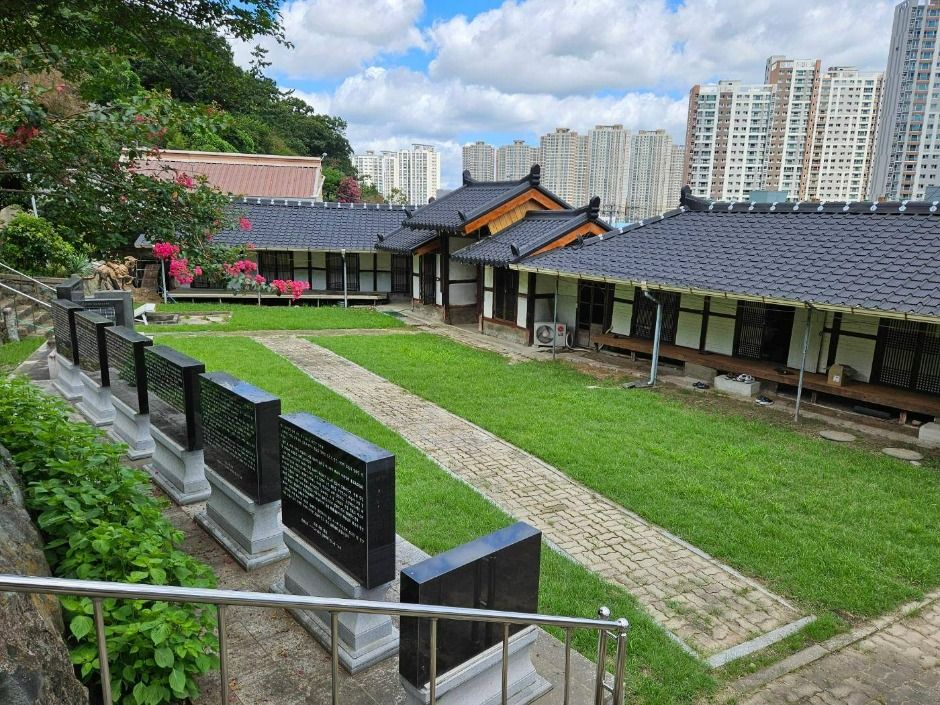 서강사(광주) 여행 추천 - 메고지고 서강사(광주) 여행 추천 - 메고지고