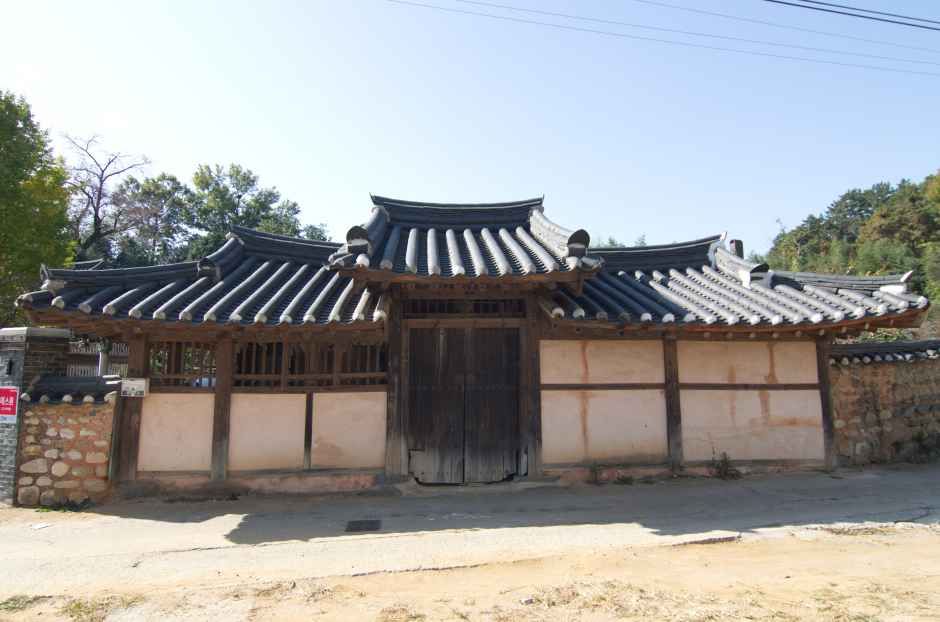 김용학가옥 여행 추천 - 메고지고 김용학가옥 여행 추천 - 메고지고