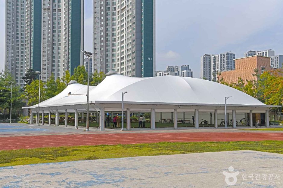 하늘체육공원 여행 추천 - 메고지고 하늘체육공원 여행 추천 - 메고지고