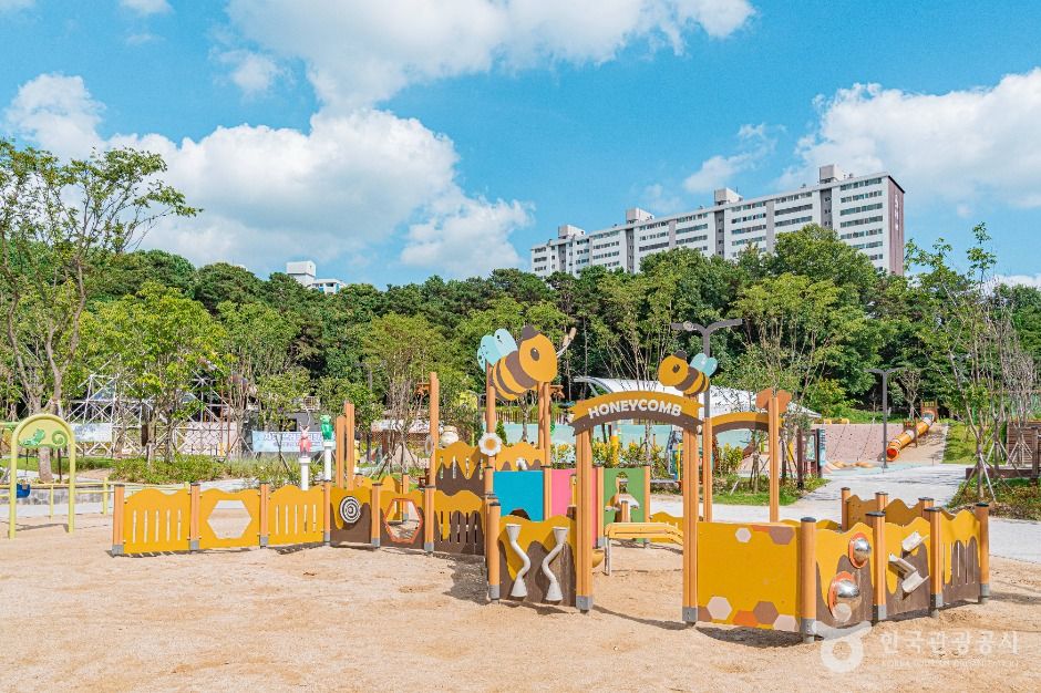 중외공원 여행 추천 - 메고지고 중외공원 여행 추천 - 메고지고