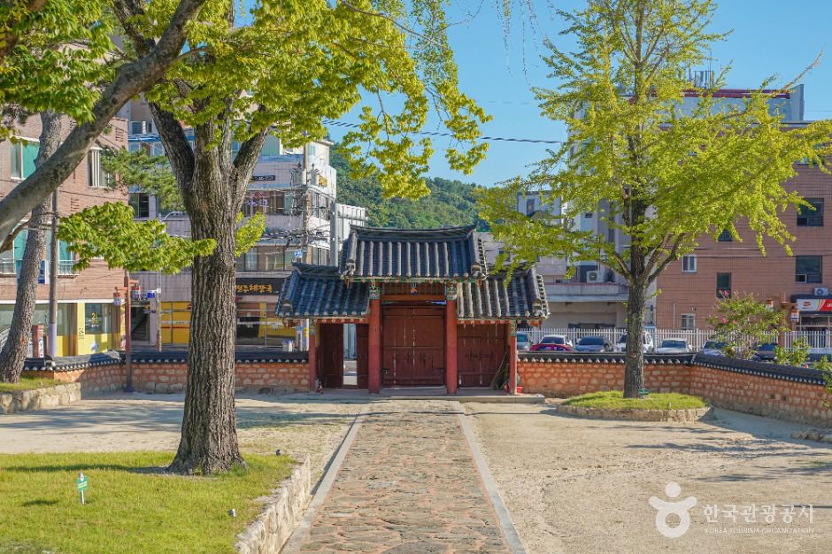 고흥 존심당 및 아문 여행 추천 - 메고지고