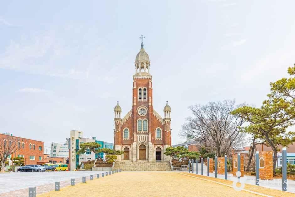 인천 답동성당 여행 추천 - 메고지고 인천 답동성당 여행 추천 - 메고지고