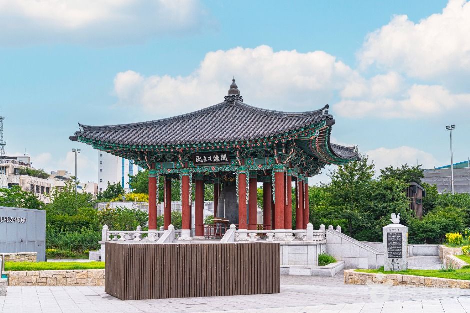 5·18 민주광장 여행 추천 - 메고지고