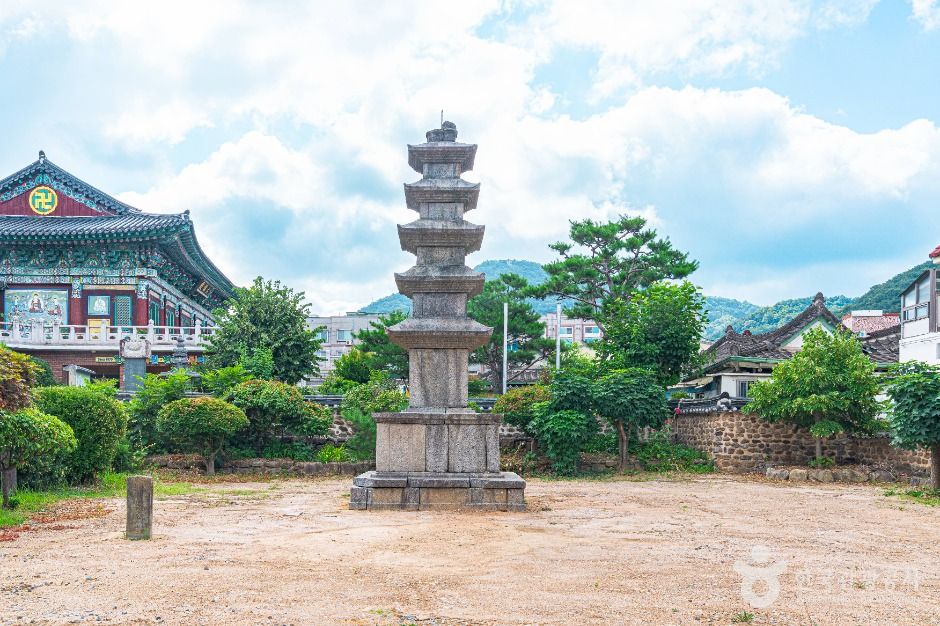 광주지산동오층석탑 여행 추천 - 메고지고