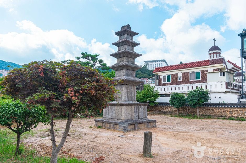 광주지산동오층석탑 여행 추천 - 메고지고