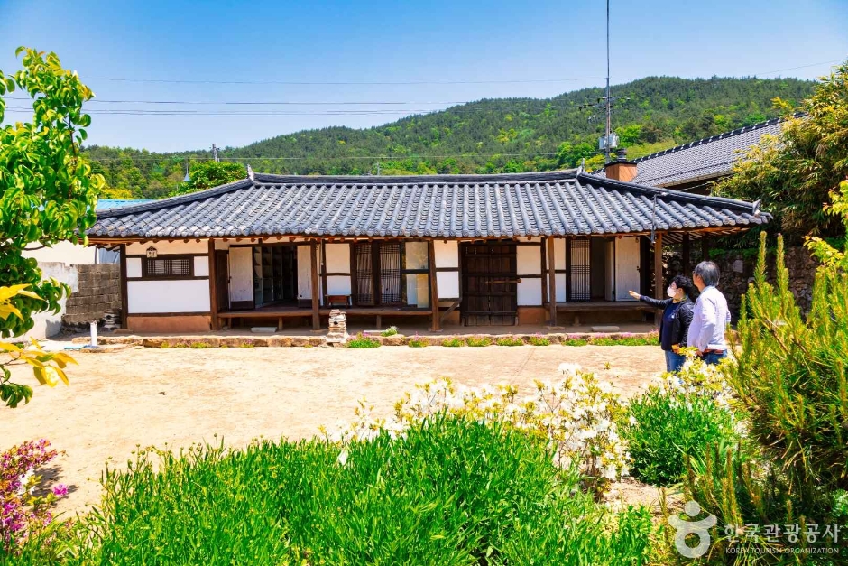 진목마을 이청준생가 여행 추천 - 메고지고 진목마을 이청준생가 여행 추천 - 메고지고