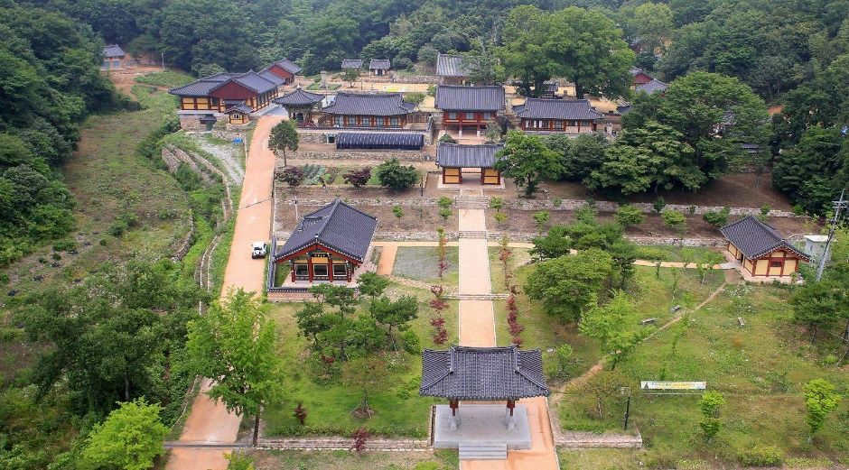 무위사 여행 추천 - 메고지고 무위사 여행 추천 - 메고지고