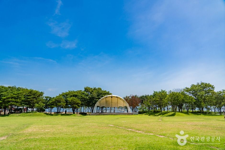 배알도 수변공원 여행 추천 - 메고지고 배알도 수변공원 여행 추천 - 메고지고