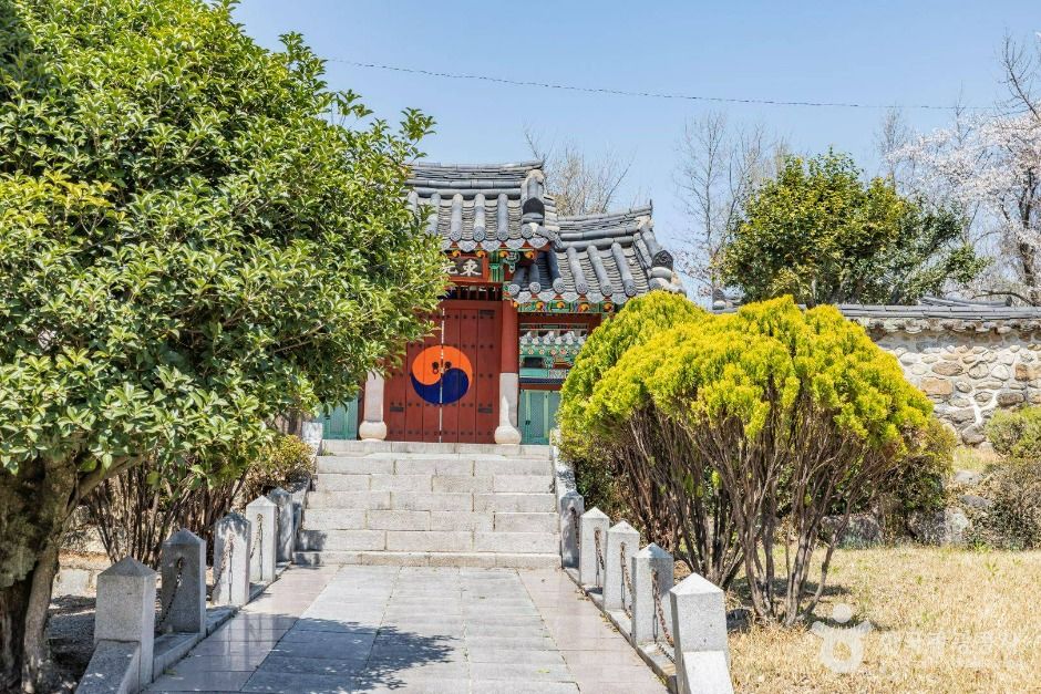 충무사(순천) 여행 추천 - 메고지고