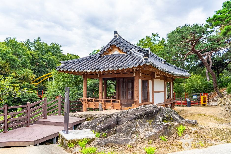 운흥정 여행 추천 - 메고지고 운흥정 여행 추천 - 메고지고