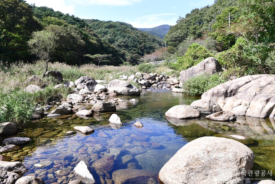 백운산 동곡계곡 여행 추천 - 메고지고 백운산 동곡계곡 여행 추천 - 메고지고