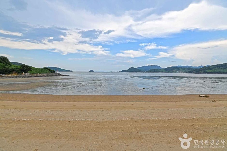 모래미 해변 여행 추천 - 메고지고 모래미 해변 여행 추천 - 메고지고