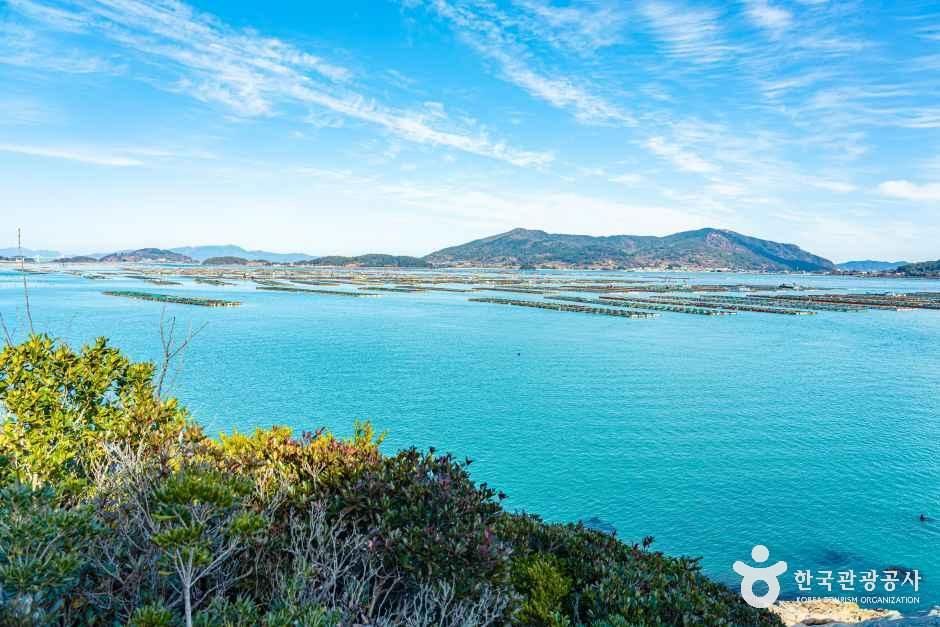 우암 송시열 글쓴바위 여행 추천 - 메고지고