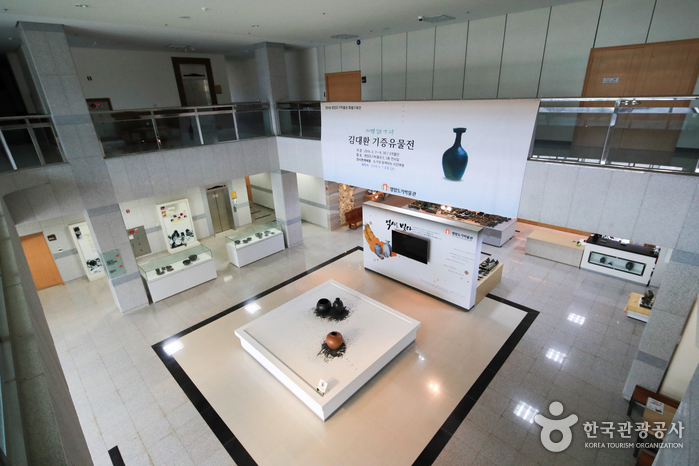 영암도기박물관 여행 추천 - 메고지고 영암도기박물관 여행 추천 - 메고지고