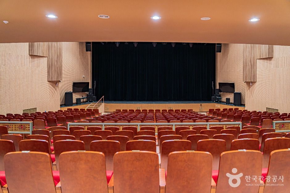 진도향토문화회관 여행 추천 - 메고지고 진도향토문화회관 여행 추천 - 메고지고