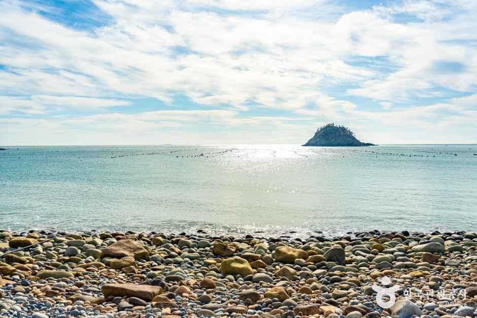 보옥리 공룡알해변 여행 추천 - 메고지고
