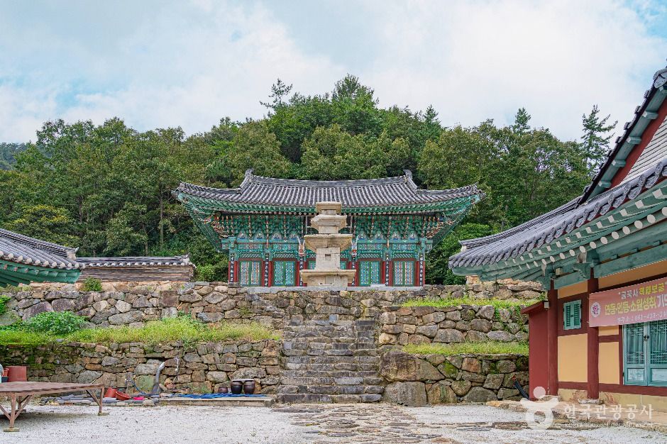 금곡사(강진) 여행 추천 - 메고지고