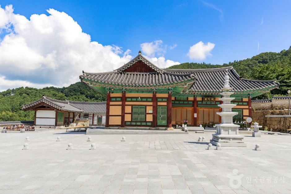 법흥사(영암) 여행 추천 - 메고지고 법흥사(영암) 여행 추천 - 메고지고