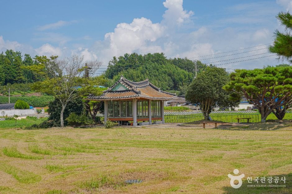 강진 갯들소리마을 여행 추천 - 메고지고
