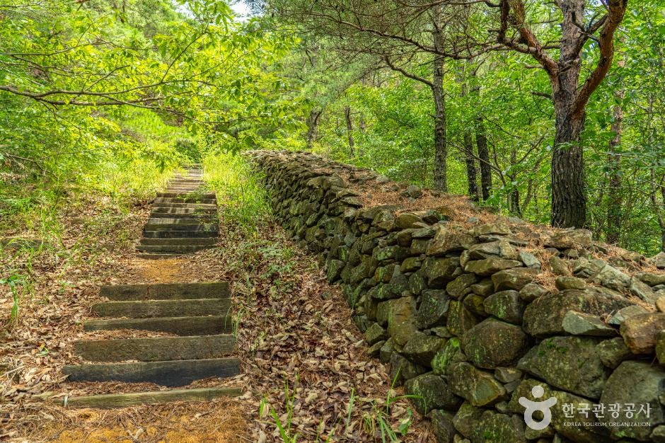 구례 석주관성 여행 추천 - 메고지고 구례 석주관성 여행 추천 - 메고지고
