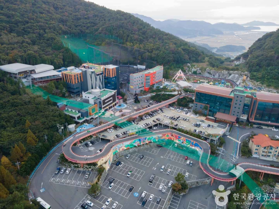 여수 유월드 루지 테마파크 여행 추천 - 메고지고 여수 유월드 루지 테마파크 여행 추천 - 메고지고