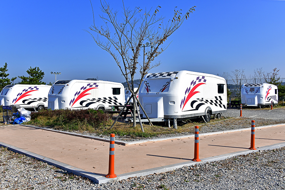 F1 오토캠핑장 여행 추천 - 메고지고 F1 오토캠핑장 여행 추천 - 메고지고