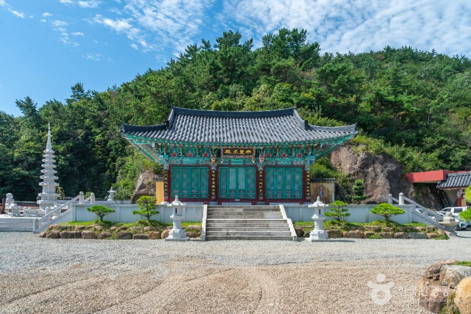 용월사 여행 추천 - 메고지고 용월사 여행 추천 - 메고지고