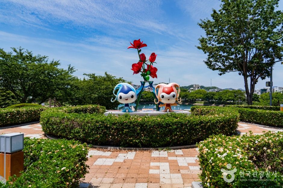 성산공원 여행 추천 - 메고지고