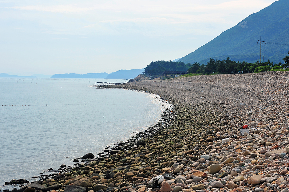 오천몽돌해변 여행 추천 - 메고지고