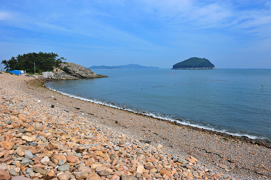 오천몽돌해변 여행 추천 - 메고지고