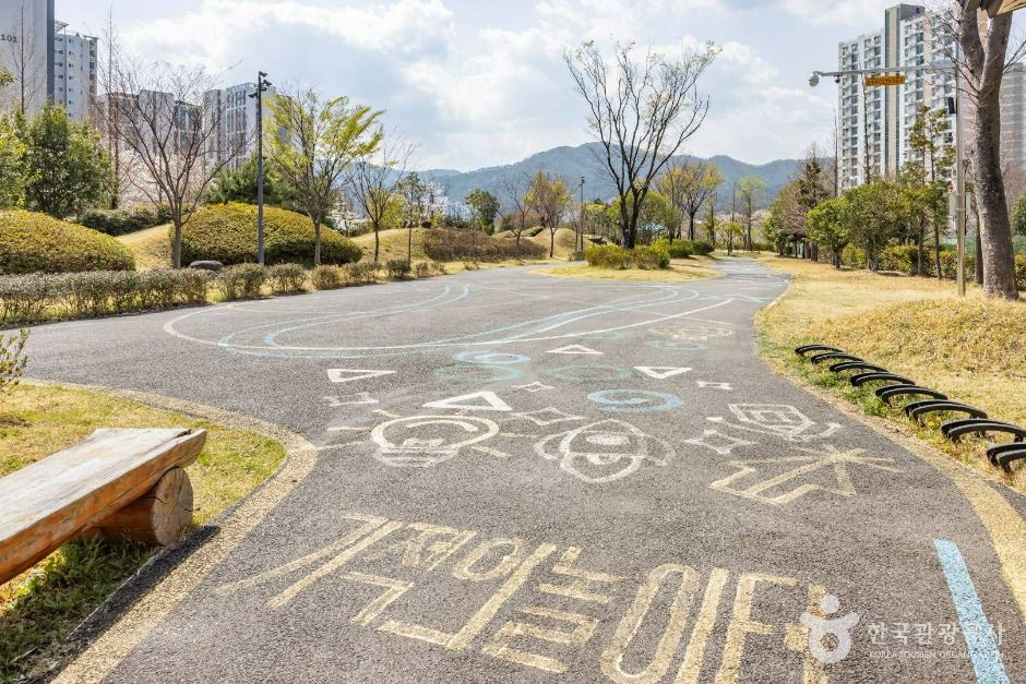 기적의놀이터 3호 시가모노 여행 추천 - 메고지고 기적의놀이터 3호 시가모노 여행 추천 - 메고지고