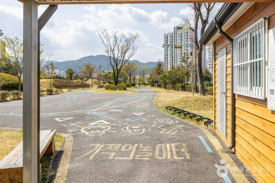기적의놀이터 3호 시가모노 여행 추천 - 메고지고 기적의놀이터 3호 시가모노 여행 추천 - 메고지고