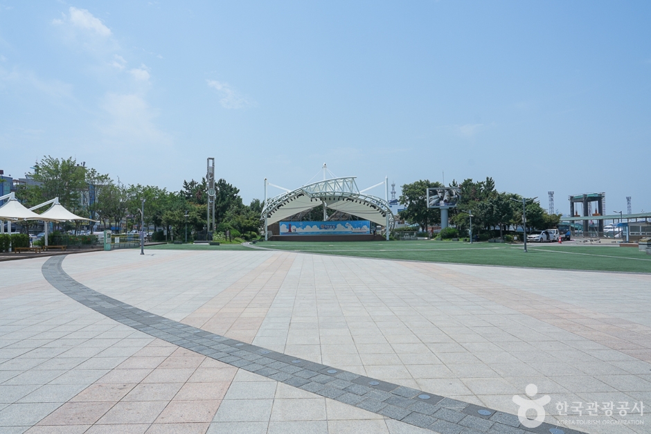 상트페테르부르크광장 여행 추천 - 메고지고 상트페테르부르크광장 여행 추천 - 메고지고