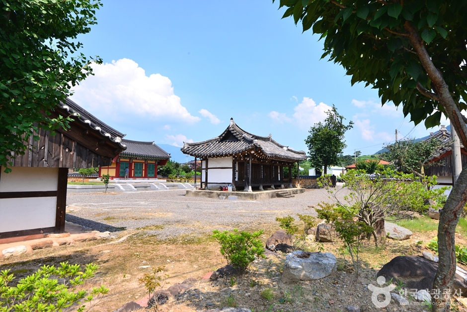 죽연사 여행 추천 - 메고지고 죽연사 여행 추천 - 메고지고