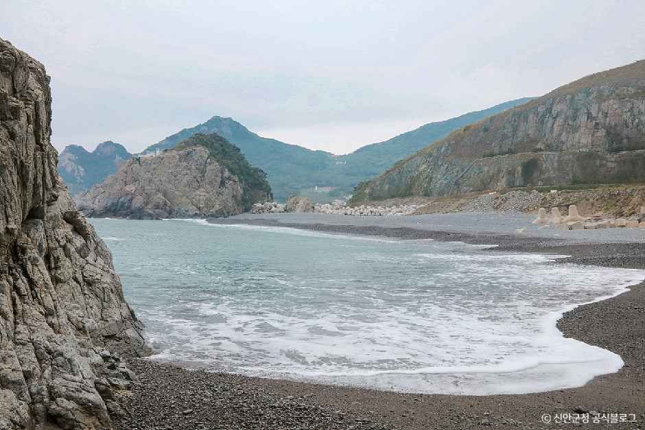 동개해수욕장 여행 추천 - 메고지고