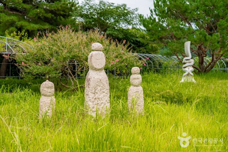 주암호조각공원 여행 추천 - 메고지고 주암호조각공원 여행 추천 - 메고지고