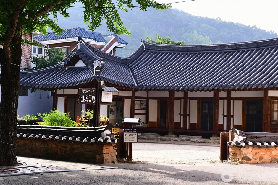 한옥글방 여행 추천 - 메고지고 한옥글방 여행 추천 - 메고지고