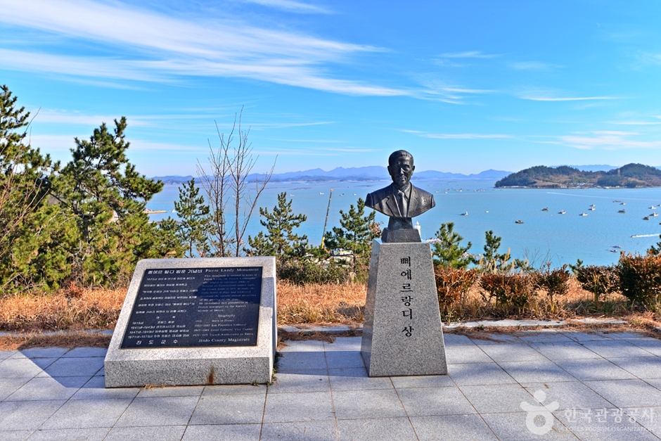 삐에르랑디공원 여행 추천 - 메고지고 삐에르랑디공원 여행 추천 - 메고지고
