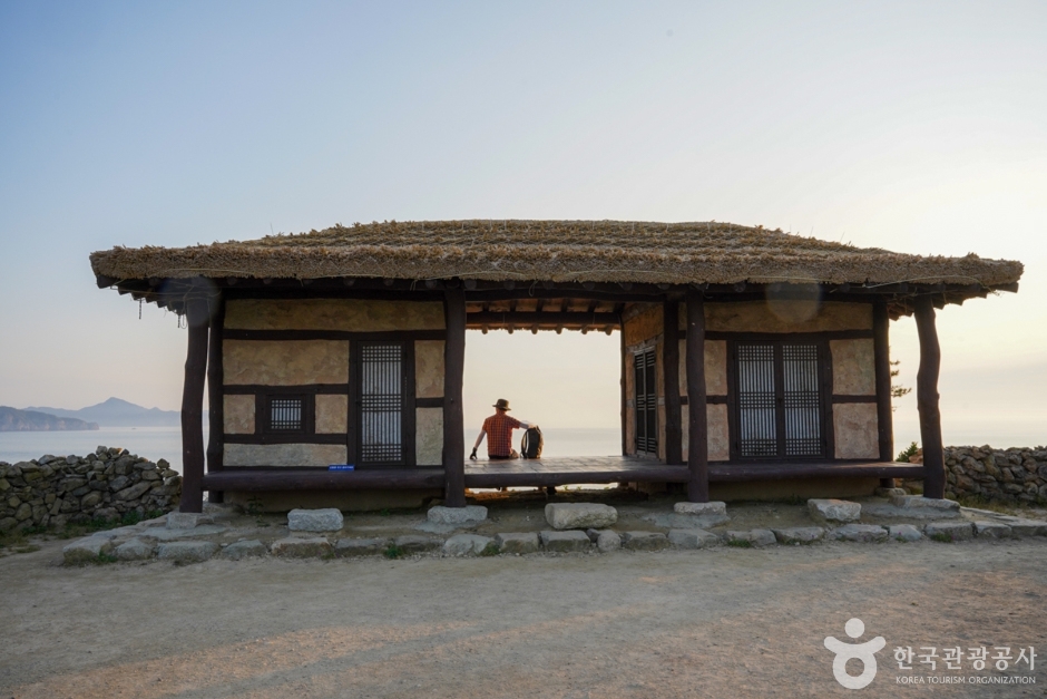 자산어보 촬영지 여행 추천 - 메고지고 자산어보 촬영지 여행 추천 - 메고지고
