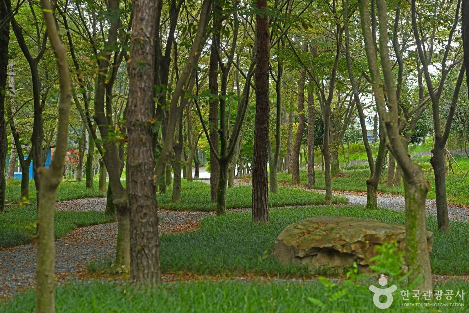 석문공원 여행 추천 - 메고지고