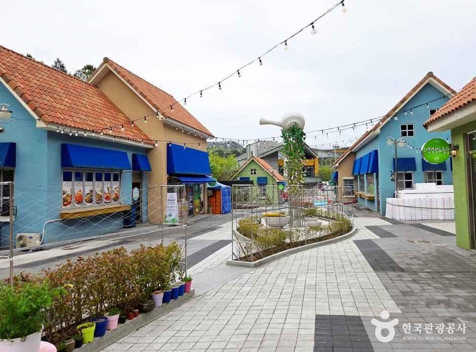 김수자 녹차족욕카페 여행 추천 - 메고지고