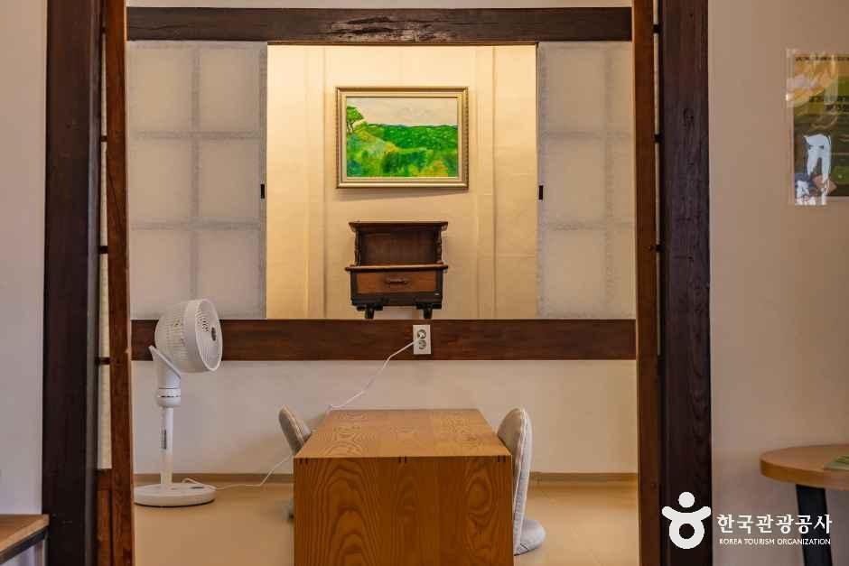 제주책방·사랑방 여행 추천 - 메고지고 제주책방·사랑방 여행 추천 - 메고지고