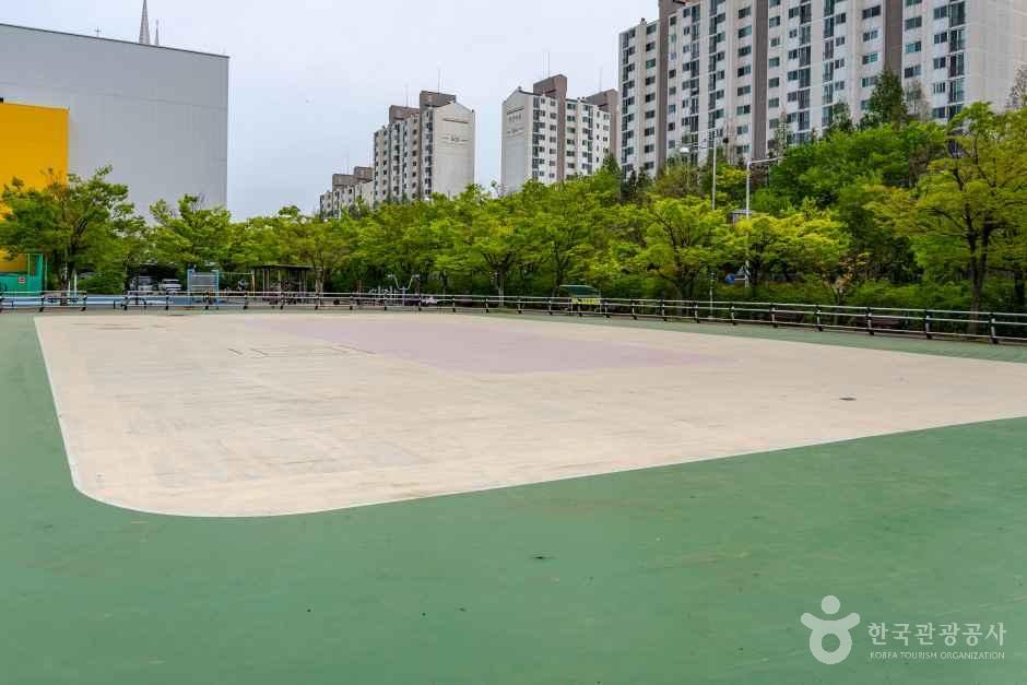 용하공원 여행 추천 - 메고지고 용하공원 여행 추천 - 메고지고
