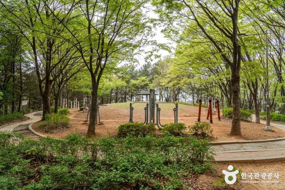 각골공원 여행 추천 - 메고지고