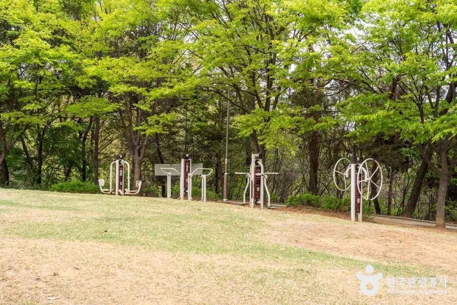 각골공원 여행 추천 - 메고지고