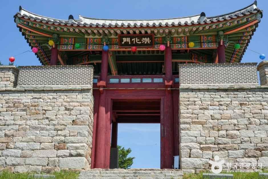홍성 홍주읍성 여행 추천 - 메고지고 홍성 홍주읍성 여행 추천 - 메고지고