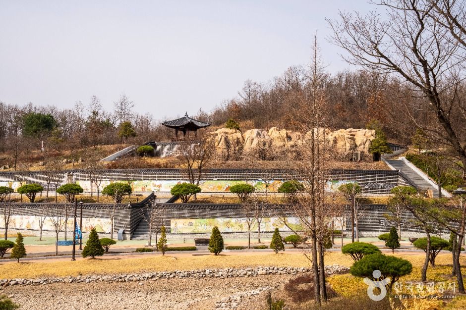 군위 삼국유사 테마파크 여행 추천 - 메고지고 군위 삼국유사 테마파크 여행 추천 - 메고지고