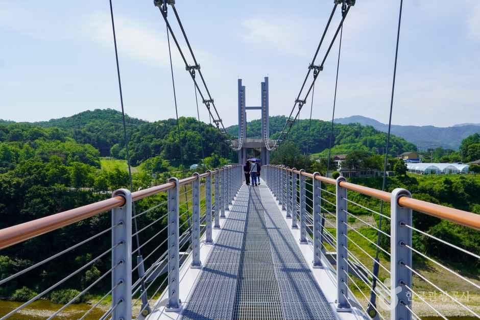 한탄강 베개용암 출렁다리 여행 추천 - 메고지고 한탄강 베개용암 출렁다리 여행 추천 - 메고지고