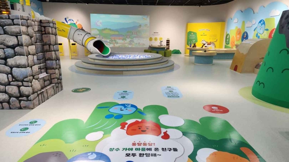 장수역사전시관 여행 추천 - 메고지고 장수역사전시관 여행 추천 - 메고지고